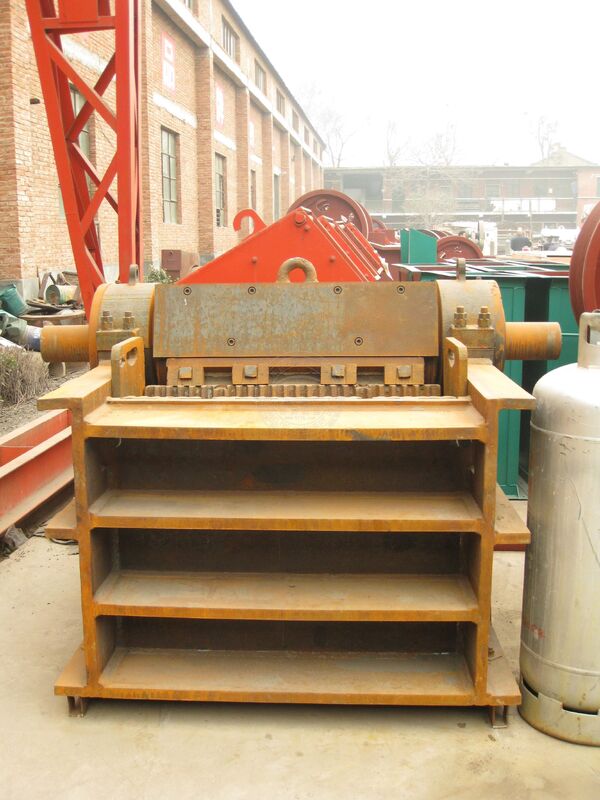 Jaw Cone Crusher with Hydraulic Adjustment for Glass Breaking Recycling and 0-800mm Feed Size