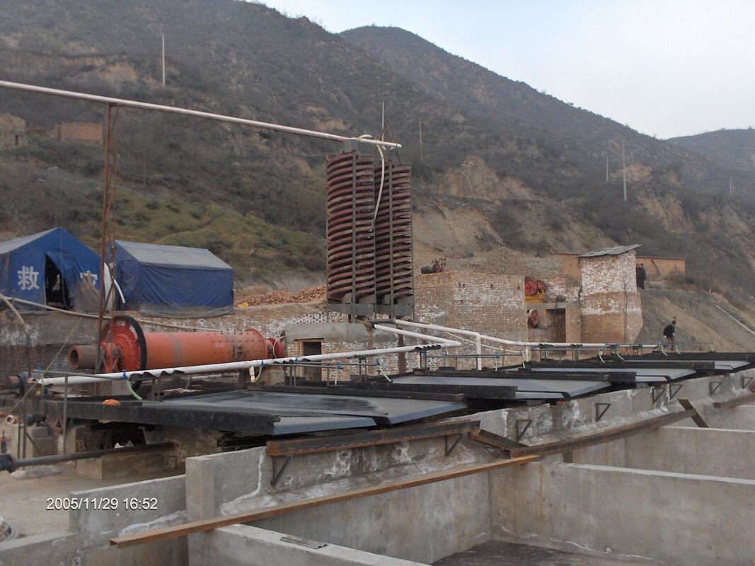 Customizable Cement Ball Mill with 30t Weight Of Ball and 0.074-0.4mm Discharging Size for Efficient Ore Grinding