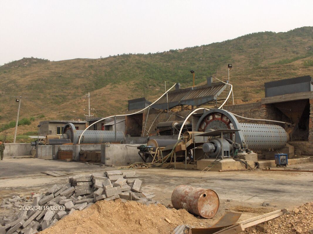 Vertical Slag Grinding Mill with Engineer Guide Installation 5-50 Tons Per Hour Capacity and PLC Automatic Control