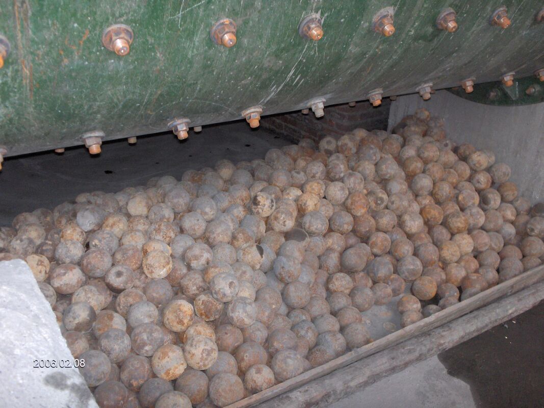 12 maanden garantie kogelmolen met rubberen voering en Q235A omhulselmateriaal voor zwaar slijpen