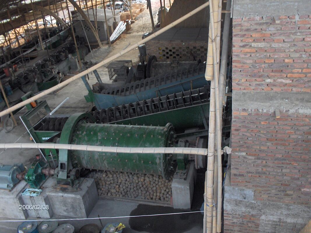 12 maanden garantie kogelmolen met rubberen voering en Q235A omhulselmateriaal voor zwaar slijpen