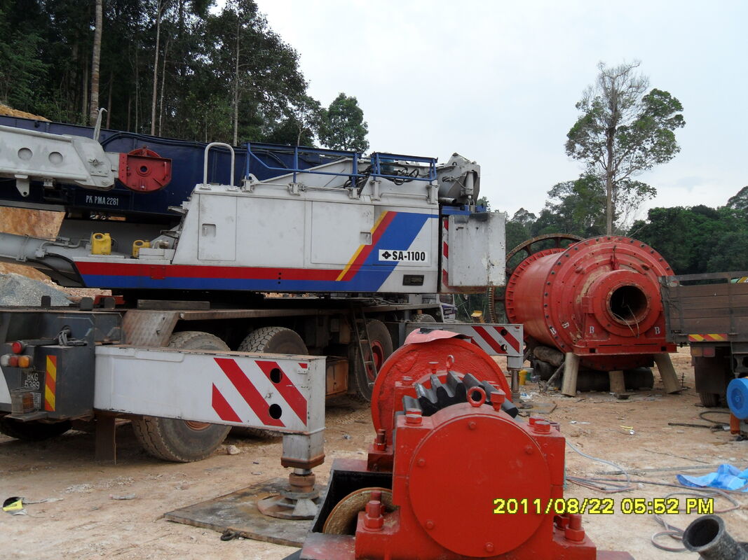 Dry Ball Mill with ≤25 mm Feeding Size and 0.074-0.4 mm Discharge Size for Efficient Dry Grinding