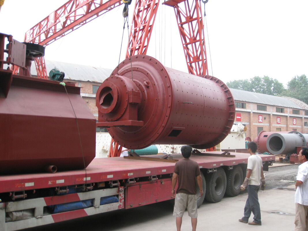31t Weight Of Ball Cement Ball Mill with 21 r/min Rotating Speed for Wet Or Dry Type Grinding in Industrial Applications
