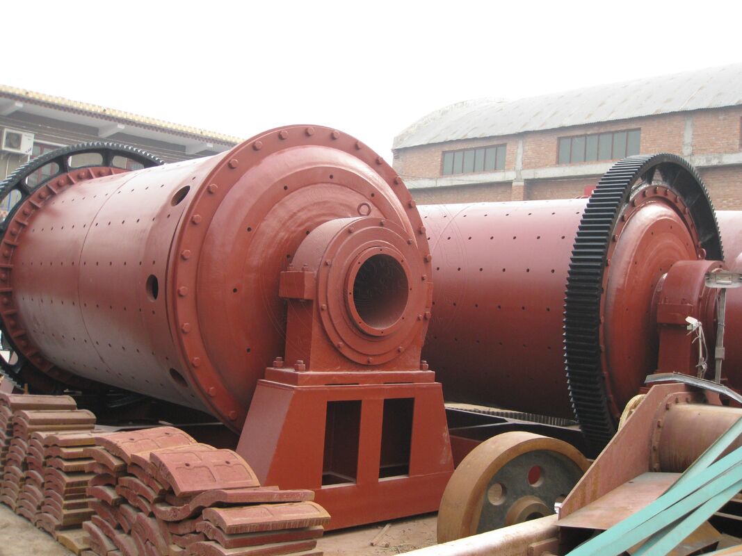 Ceramic Ball Mill with 15r/min Rotary Speed, 200-1500mm Cylinder Diameter, and ≤20mm Feeding Size for Efficient Grinding