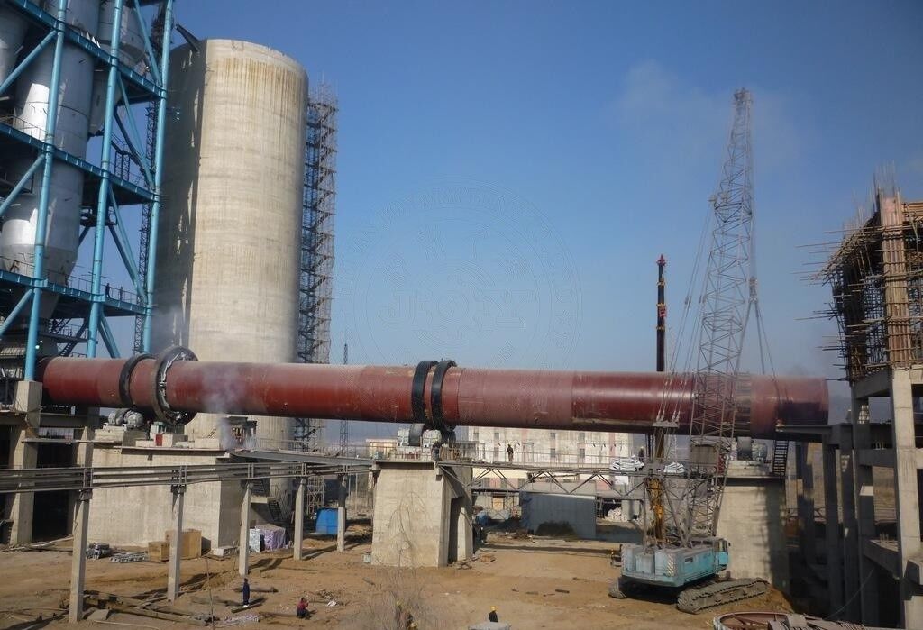 125kw Power Rotary Kiln with 4% Tilt and Two Years Guarantee for Industrial Applications