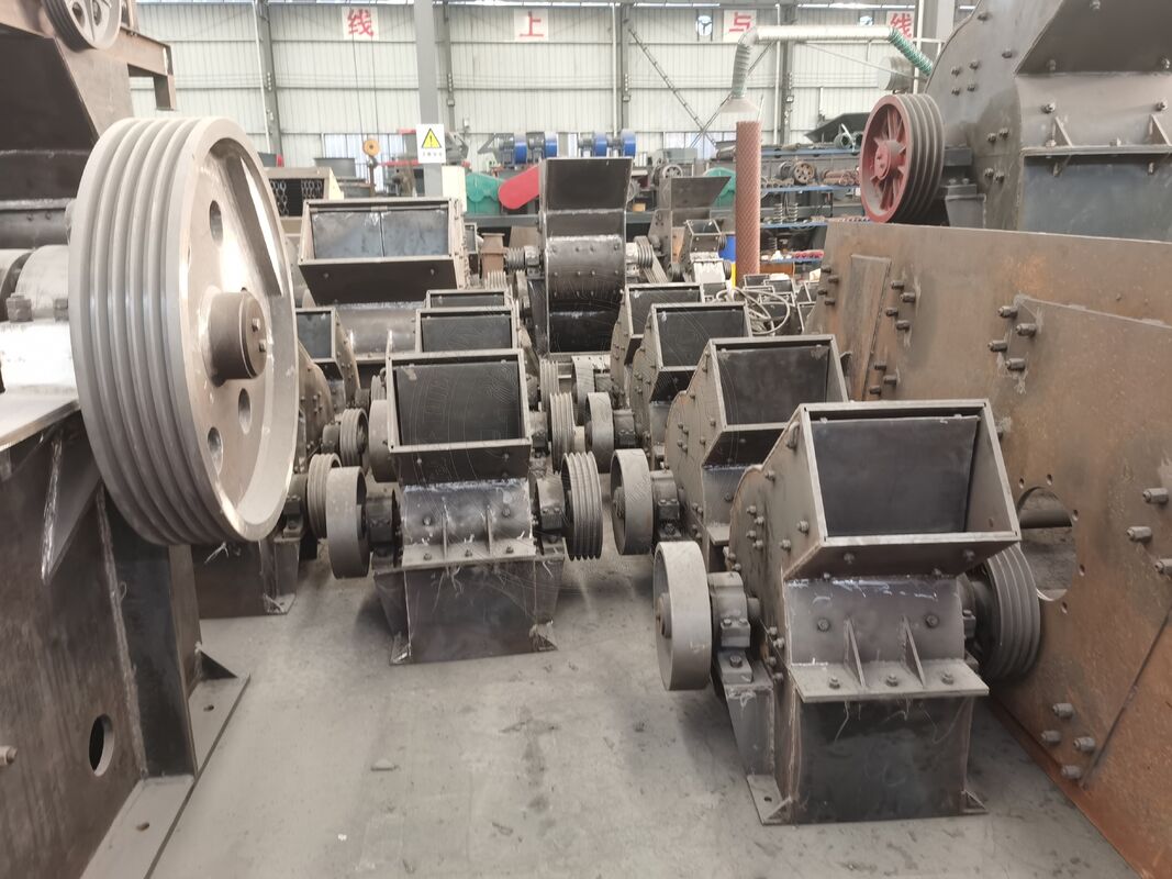 Industrial Box Crusher with 500 kg/hour Capacity, Up to 500 mm Feed Size, and 15 KW Motor Power for Heavy-Duty Crushing