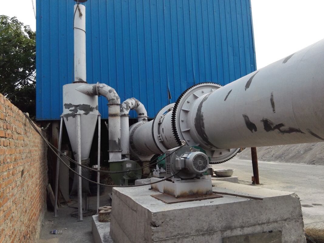 Industrial Rotary Dryer with Electric Motor Gear Reducer for 50-150℃ Drying Temperature and Conveyor Belt Feeding