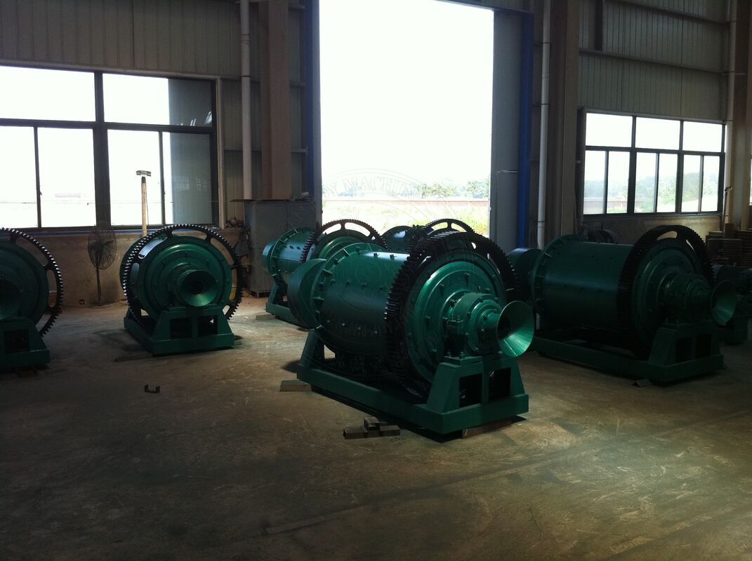 एम्बिएंट से 80°C ऑपरेटिंग तापमान के लिए वाटर कूलिंग या एयर कूलिंग सिस्टम के साथ सिरेमिक बॉल मिल 5.3m³ प्रभावी वॉल्यूम