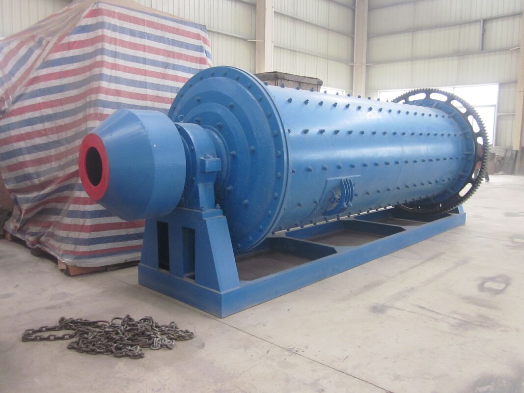 Sıcaklık kontrolü için hava soğutması ile kuru top değirmen 2.4 * 10m modeli ve 0.074-0.4 mm boşaltma boyutu ile