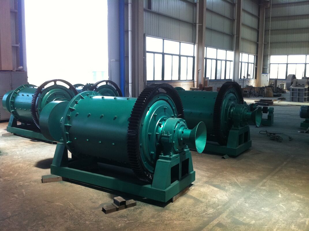 Customizable Cement Ball Mill and Rod Mill with 400 Tph Processing Capacity, High Manganese Steel Liner, and Gear And Pinion Or Central Drive