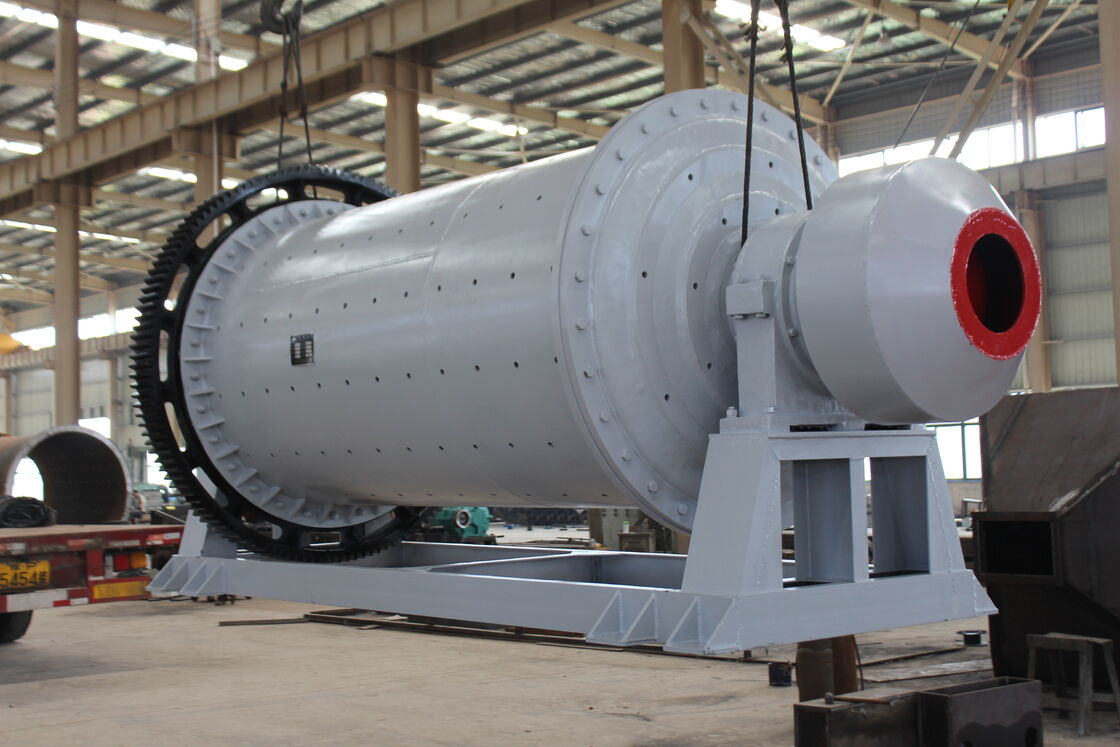 Dry Ball Mill Grinding Equipment with 0.5-50 Tons Per Hour Capacity and 15-65 RPM Rotation Speed in Customizable Color