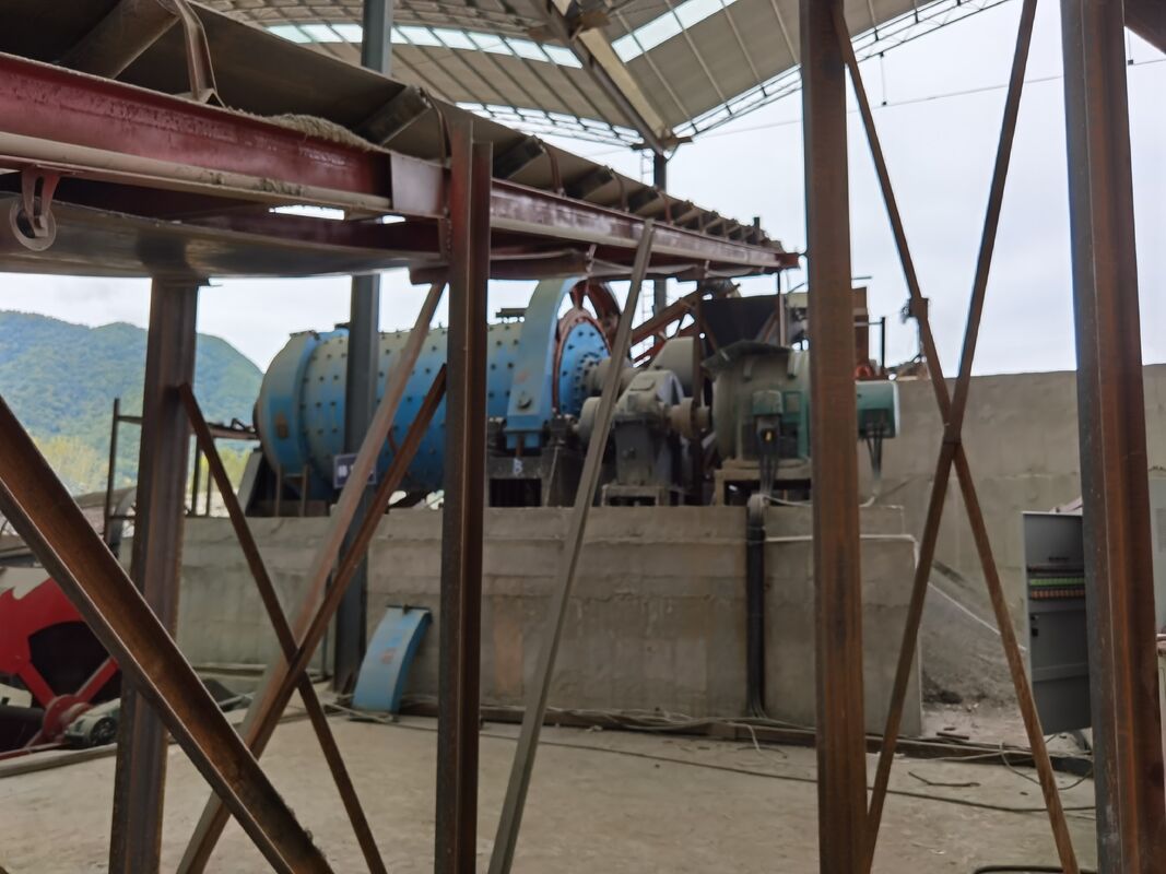 Ceramic Ball Mill with 9-35r/min Rotating Speed, 0.3t Once Feeding Quantity, and 220V/380V/415V Voltage Options for Precision Grinding