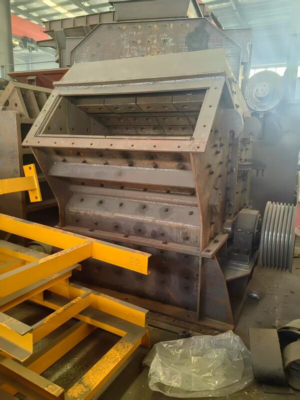 55-75kw Motor Power Sand Making Machine with Max Feeding Size 60mm and 1000-1200 RPM Rotate Speed for Efficient Sand Production