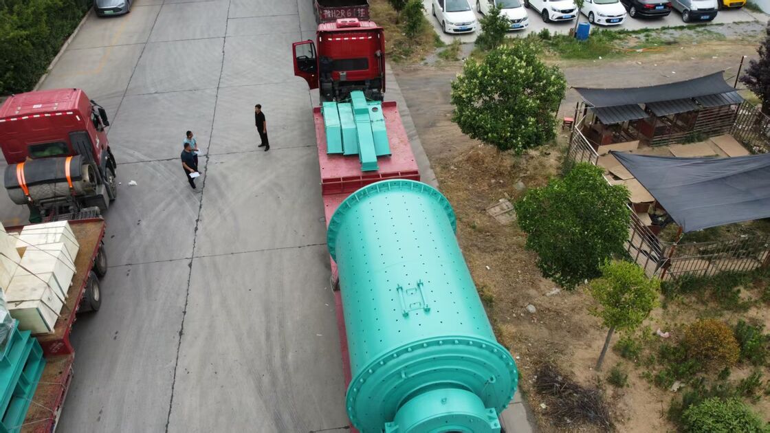 Horizontal Ball Mill with 0.07-0.89mm Output Size, 2.2-2500kw Power Capacity, and 40TON-40000KGS Loading Capacity for Wet Grinding