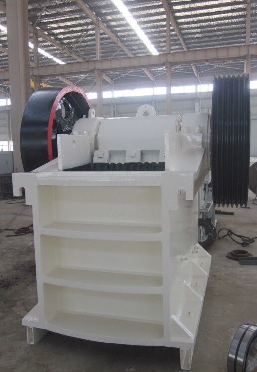 Schedelconuscrusher met voedingsgrootte ≤ 1200 mm, met een hoog rendement en automatische smeermethode voor zwaar werk