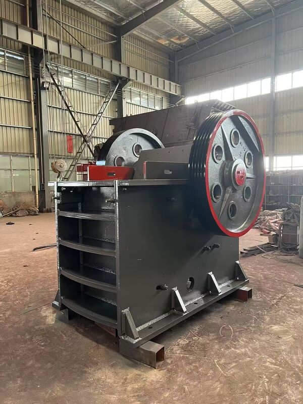 시간당 100 상자 분쇄 처리량의 XL 사이즈 산업용 분쇄기, 고망간강 해머 헤드 및 ≤25mm 배출 크기