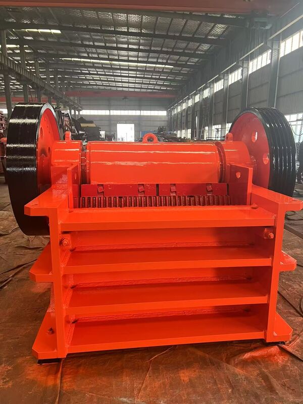 Автоматическая система смазки щековой конусной дробилки с производительностью 180-380 т/ч и сварной стальной конструкцией для тяжелых условий эксплуатации в горнодобывающей промышленности