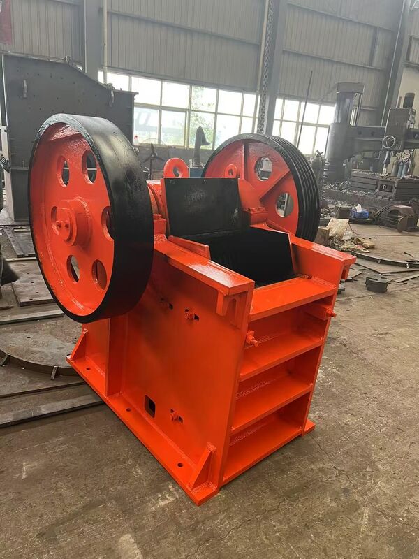 Jaw Cone Crusher with Feed Size 10-51mm and 2 or 3 Layers Of Screen for 30-500 Tons Per Hour Crushing Capacity