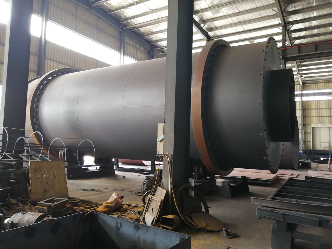 Three Cylinder Dryer Industrial Dryer With Operating Temperature Up To 180°C Moisture Reduction From 50-60% To 10-15% And Screw Conveyor Discharging