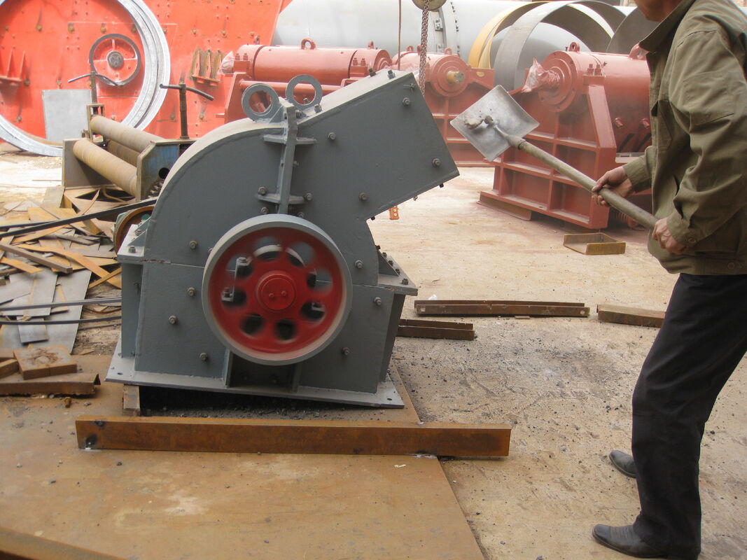 Double Screw Design Impact Crusher with 600-800 RPM Rotor Speed and 50-500 Tons/hour Capacity for Quarry and Recycling