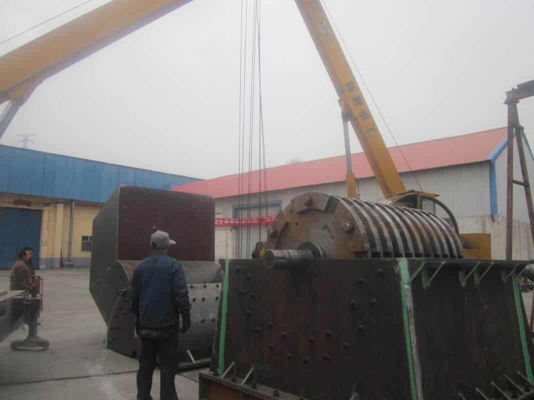 Continuous Operation Mode Impact Crusher with High Manganese Steel Hammer Head for 10-50mm Output Size