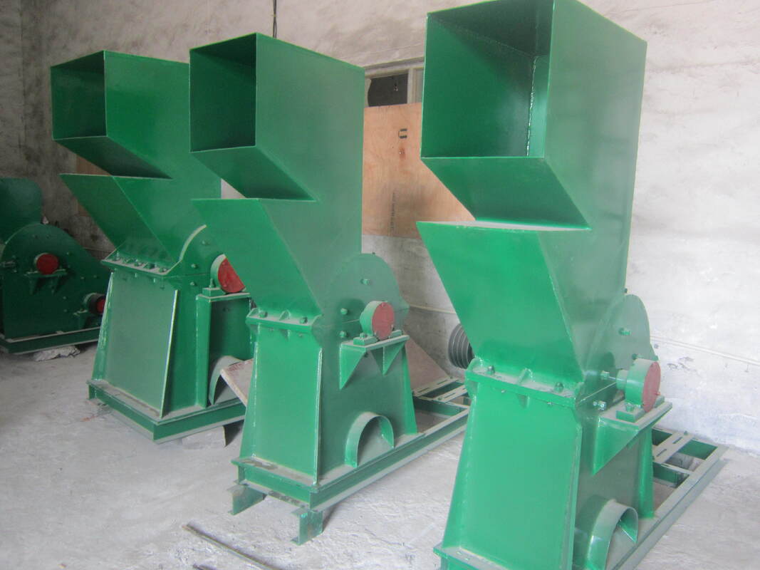 Máy nghiền tác động với kích thước cấp ≤ 800mm và độ dày 35mm Được làm bằng thép mangan cao để nghiền ổn định