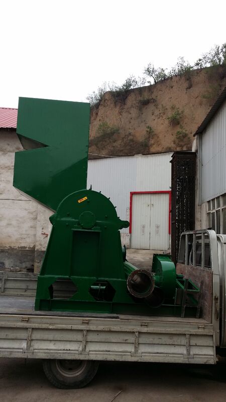 Impactcrusher met 10-100mm Output Grootte en 300 RPM Crusher Speed voor eenvoudig onderhoud in de mijnbouw en de bouw