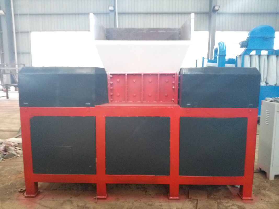 Easy Maintenance Box Crusher with 100 Boxes Per Hour Crushing Capacity and High-strength Steel Construction for Industrial Use