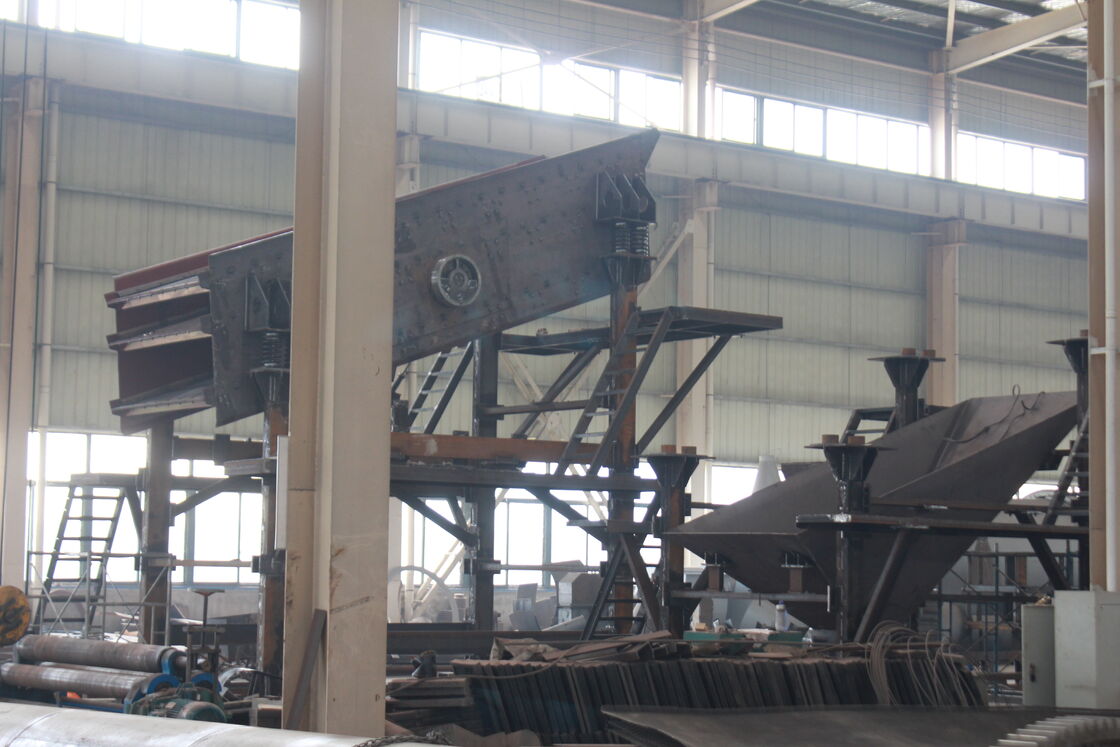 DZS Series Mining Screening Equipment with 2-16 Process Capacity, 3-4.5mm Amplitude, and Customized Configurations