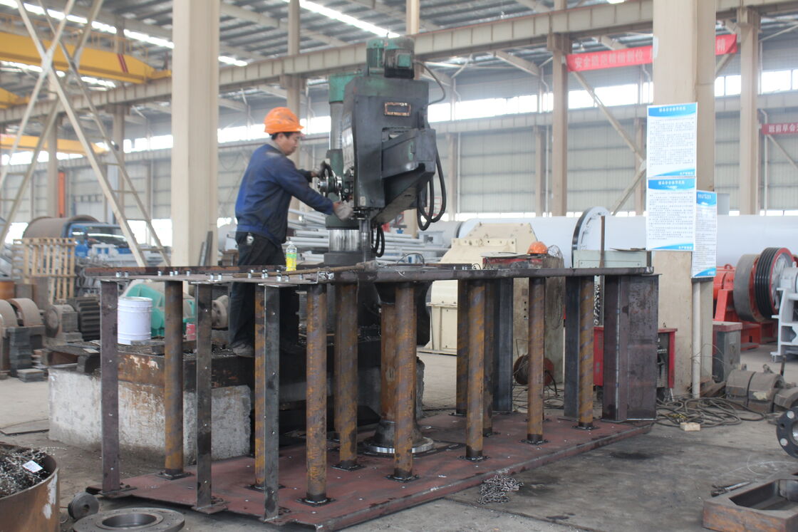 Heat Resistant Mining Screening Equipment with 30-600T/H Handling Capacity and Adjustable Mesh Size 5-80mm for Mineral Sorting