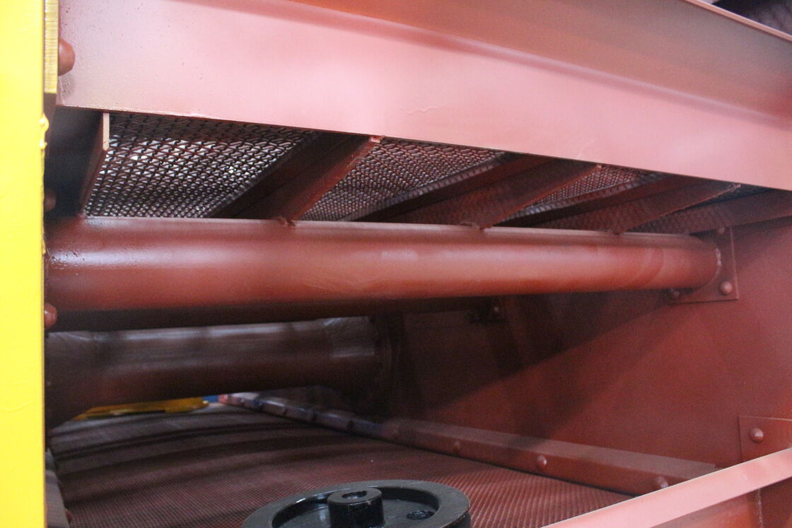 डीजेडएस श्रृंखला खनन स्क्रीनिंग उपकरण 500 टन प्रति घंटे की क्षमता के लिए रोटरी वेन शेकर के साथ स्थिर या पोर्टेबल विकल्पों में