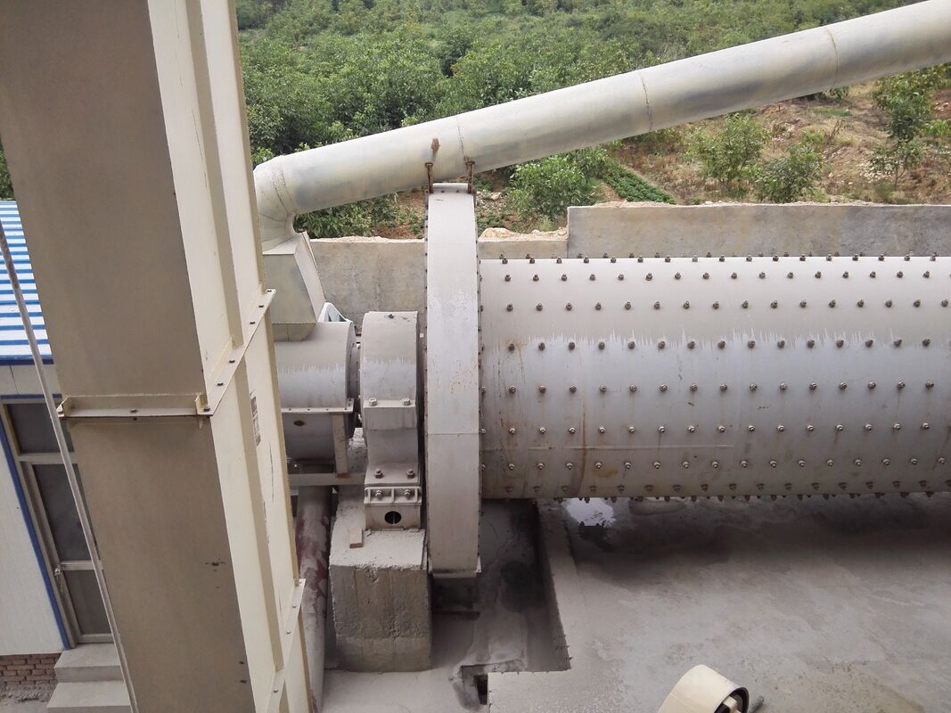 ZD 60 Redüktörü, 30t Top Ağırlığı ve Verimli Döşeme için 0.074-0.4mm Çıkarma Boyutu ile Özelleştirilebilir Çimento Top Mühendisi