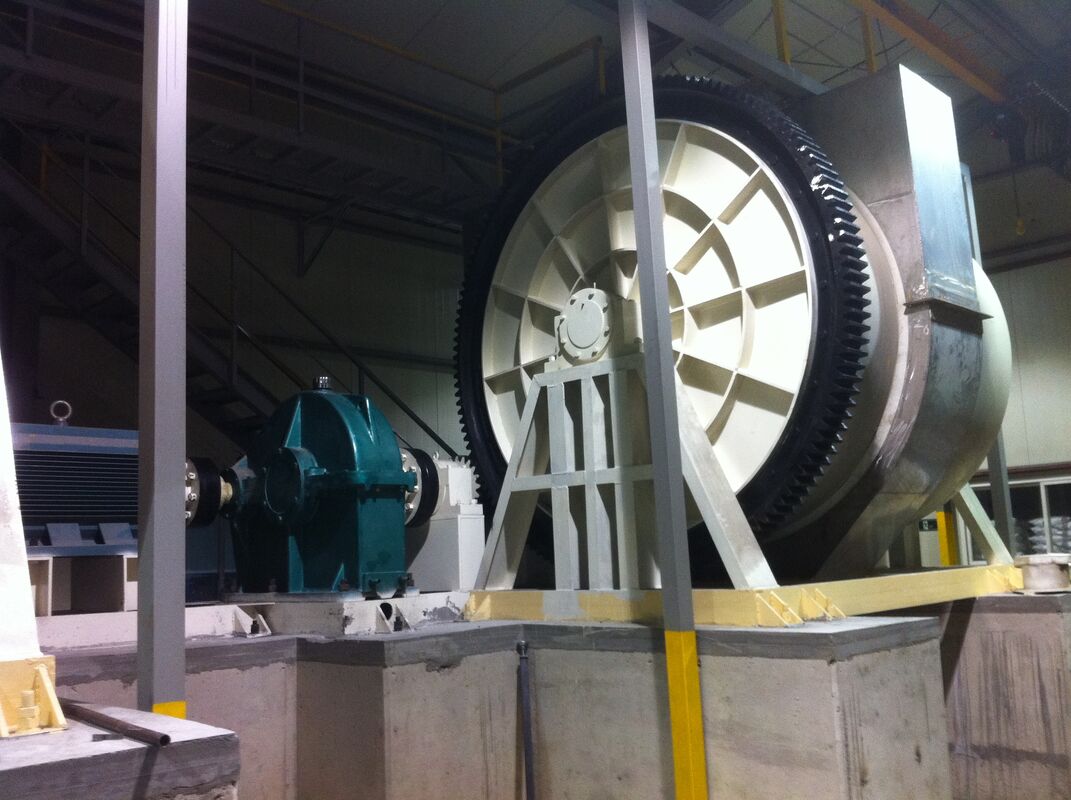 Ceramic Ball Mill with 400-3000 Mm Cylinder Length and 30-65 Rpm Rotation Speed Featuring Ceramic Or Rubber Lining