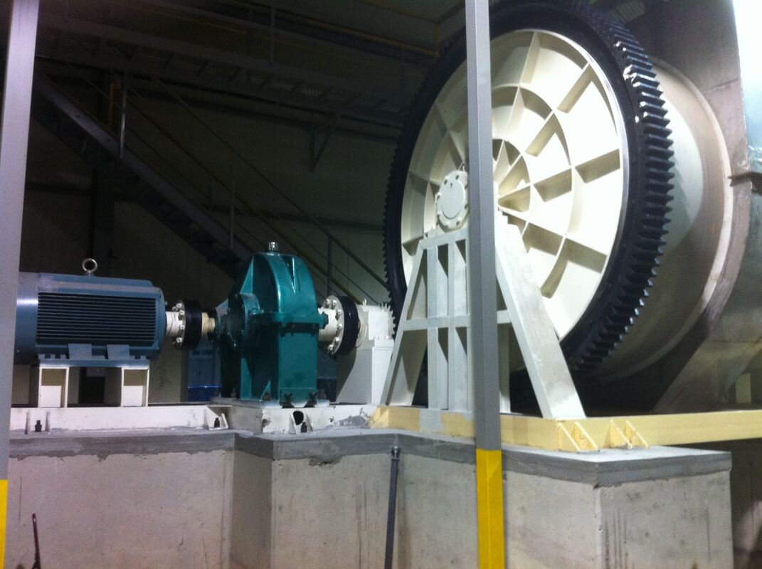 High Aluminium Grinding Balls Ball Mill with Customizable Color and High Aluminium Liner for Efficient Material Grinding