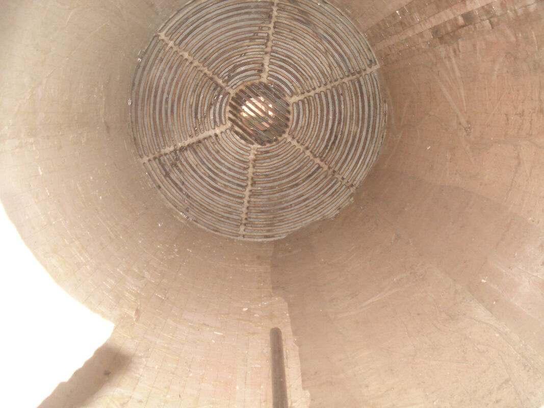 0.3t Once Feeding Quantity Ceramic Ball Mill with 30-65 Rpm Rotation Speed and High-quality Ceramic Cylinder for Industrial Grinding