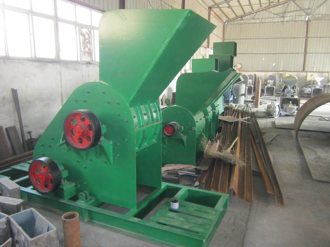 Θραυστήρας κρούσης 30-315 KW με μέγεθος τροφοδοσίας ≤800 mm και υλικό ατράκτου 40Cr για αποτελεσματική σύνθλιψη μεταλλεύματος