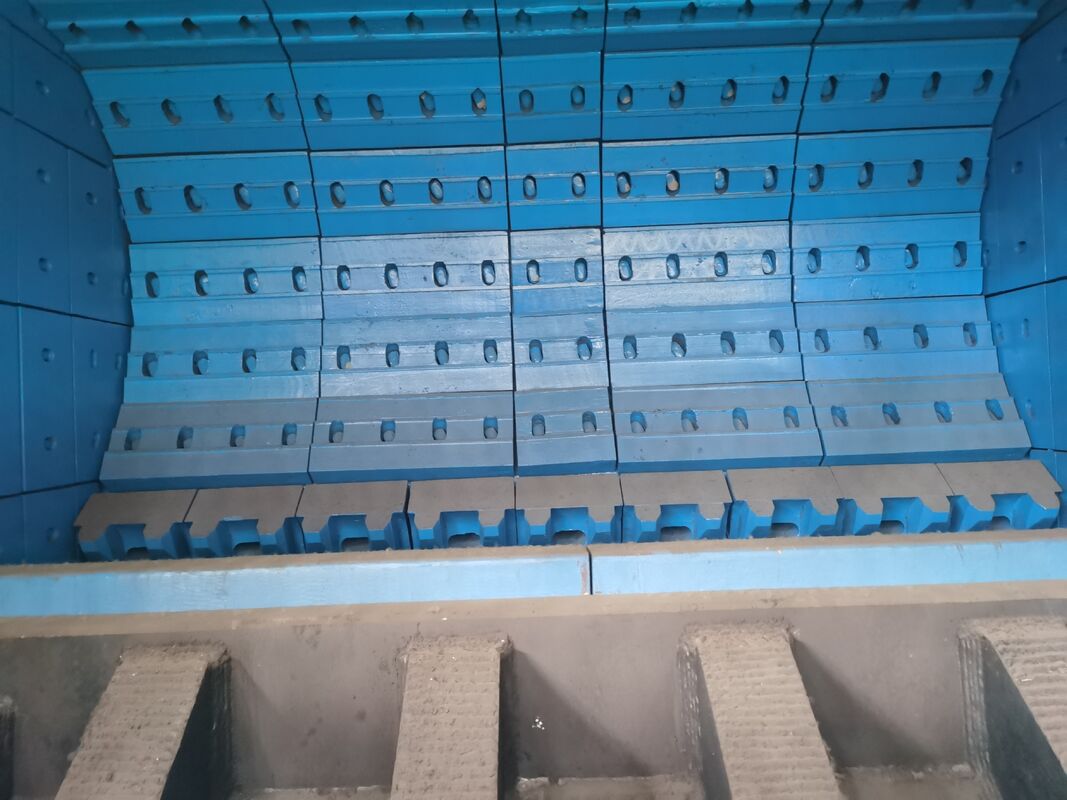 Máy nghiền búa nặng bằng thép mangan cao với búa đảo ngược một rotor để nghiền cài đặt cố định