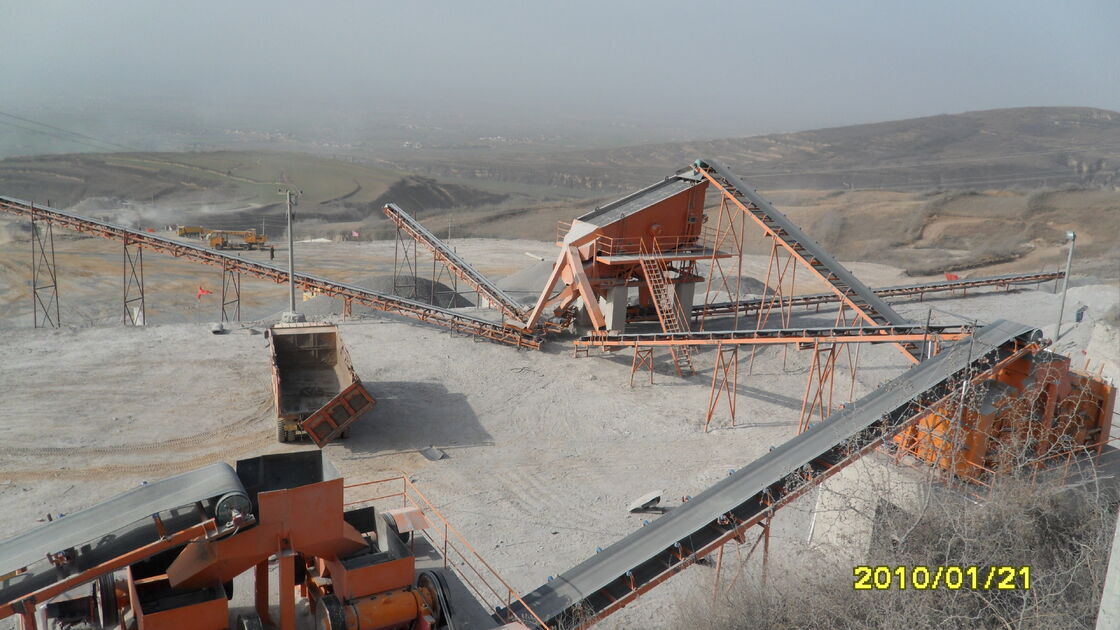 PF-1315 Impact Crusher with 35mm Thickness, 335kw Electric Motor, and 0-85mm Discharging Granularity for Efficient Ore Crushing