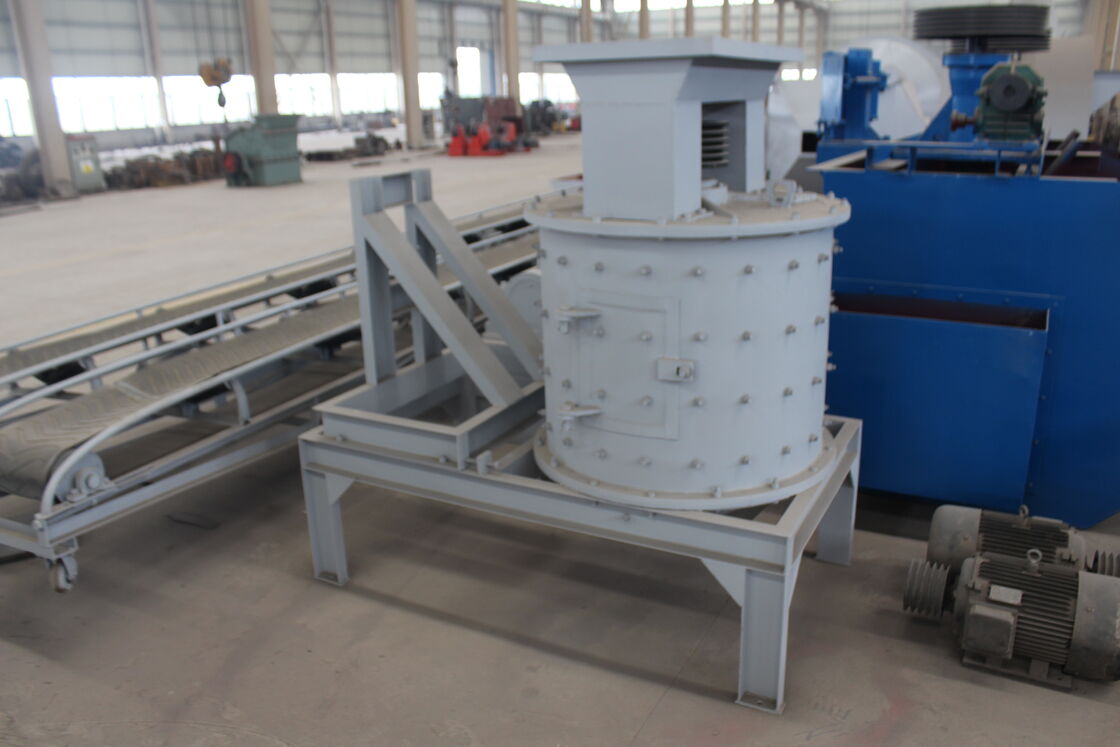 BTMCr26 Hammerhead Sand Making Machine with 0-5mm Adjustable Discharge Size and Three-phase Asynchronous Motor for High Efficiency Sand Production
