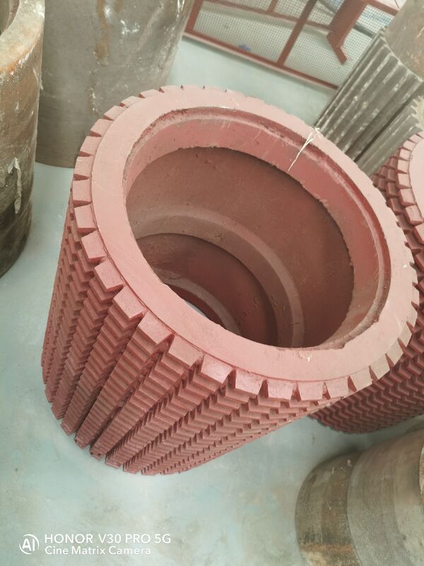 Mulino per macinazione scorie con granulometria finale 150-2500 mesh e pressione di macinazione 1,2-2,5 MPa con controllo automatico PLC