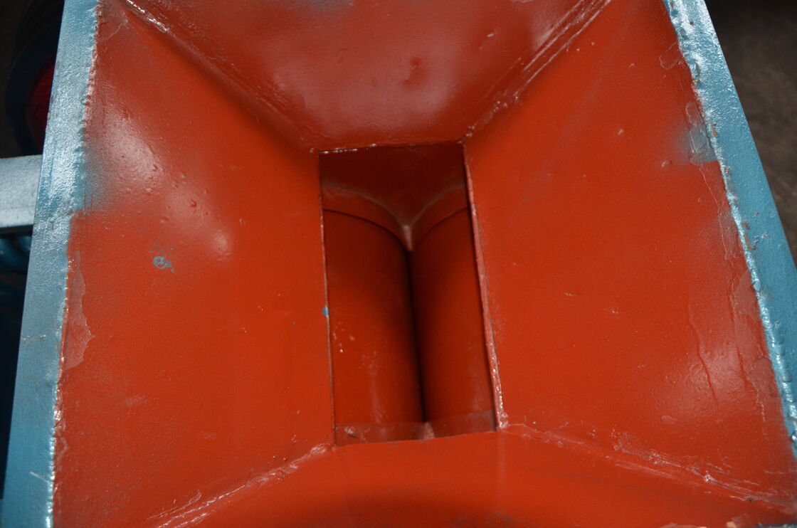 Single Rotor Heavy Hammer Crusher with ≤600 Mm Feeding Size, 300-600 Rpm Rotor Speed, and High Chromium Alloy Hammers