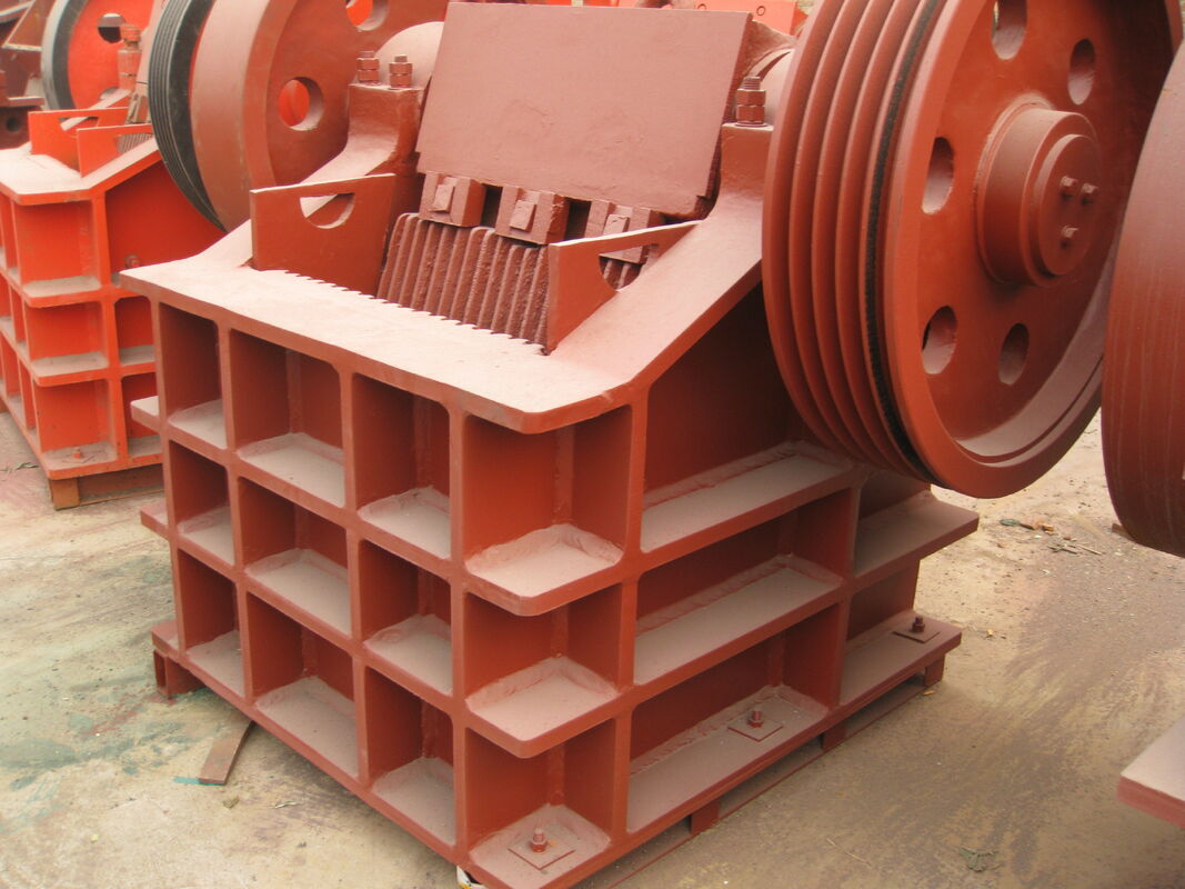 2 Or 3 Decks Jaw Cone Crusher with 0-800mm Feed Size and Optional Automatic Control System for Heavy Duty Crushing