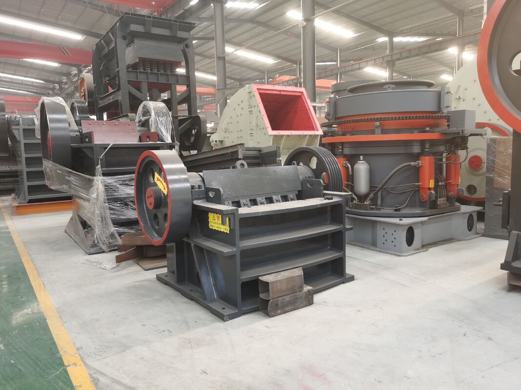 2 Or 3 Decks Jaw Cone Crusher with 0-800mm Feed Size and Optional Automatic Control System for Heavy Duty Crushing