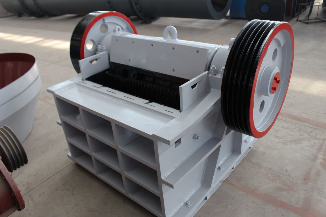 High-grade Steel Box Crusher with 100 Boxes Per Hour Crushing Capacity and Emergency Stop for Industrial Use