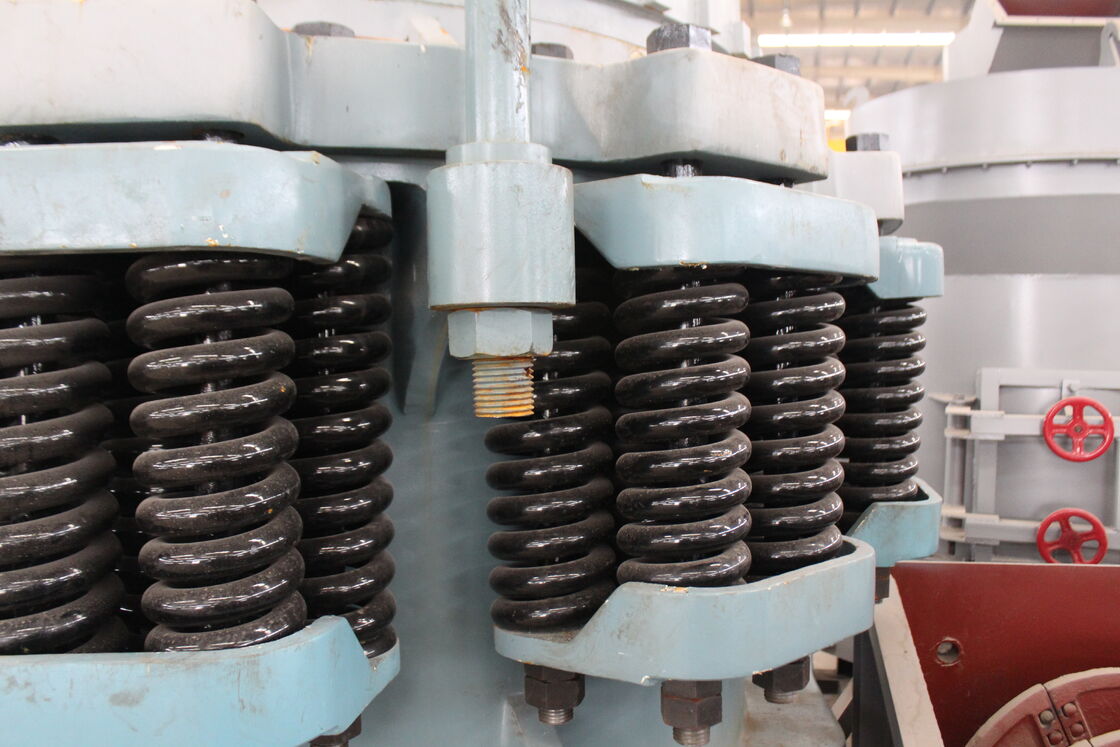 High Manganese Steel Jaw Cone Crusher with 5.5-220kw Power and 364mm Feed Size for Mining and Construction