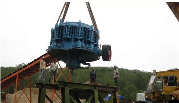 سنگ شکن فکی مخروطی فولاد منگنز بالا ظرفیت تغذیه 7.5-80 تن در ساعت دستگاه برای خرد کردن سنگ های سخت و سنگ معدن در صنعت معدن