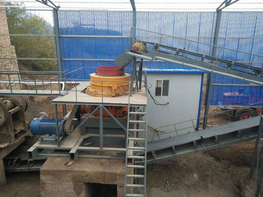 سنگ شکن فکی مخروطی فولاد منگنز بالا ظرفیت تغذیه 7.5-80 تن در ساعت دستگاه برای خرد کردن سنگ های سخت و سنگ معدن در صنعت معدن