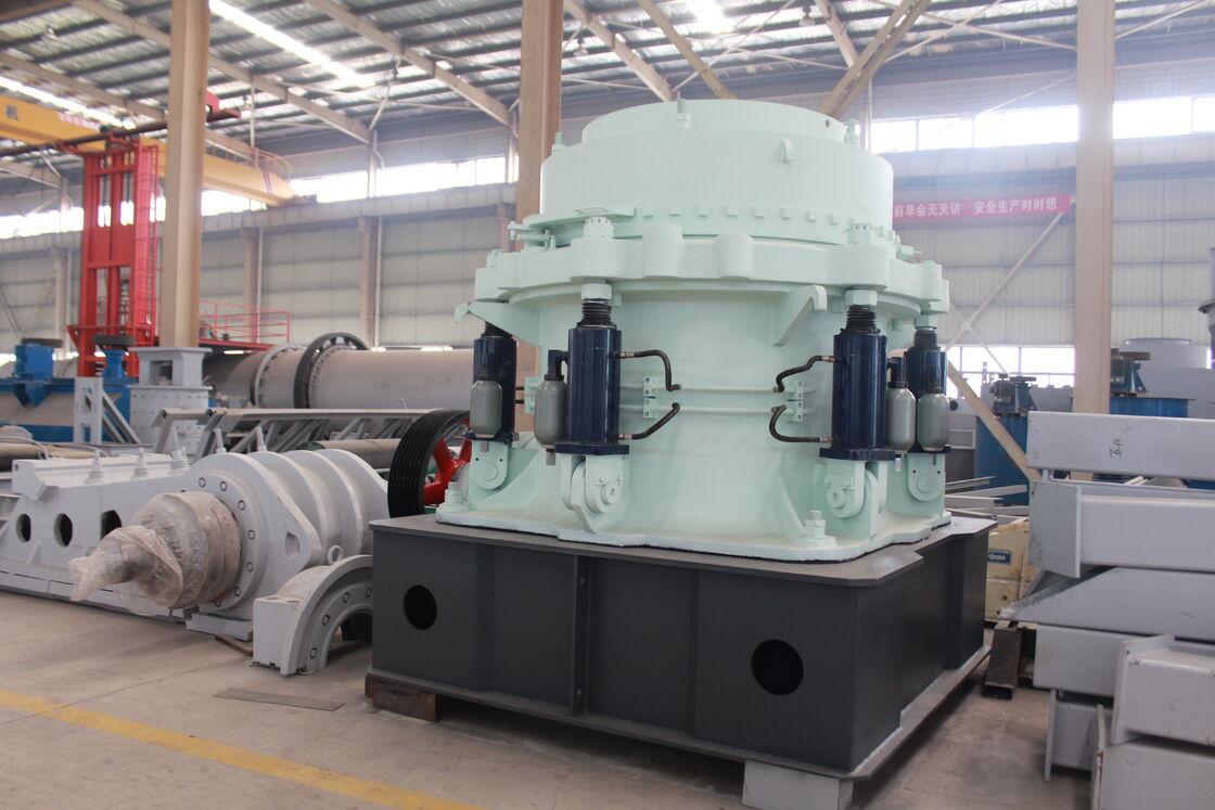 Automatic Lubrication Jaw Cone Crusher with 1-2200 T/h Capacity and 2 or 3 Layers of Screen for Aggregate Crushing