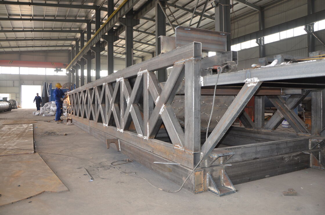 Large Industrial Box Crusher with Up To 500 Mm Feed Size, Emergency Stop, and Easy Maintenance for Heavy Duty Applications