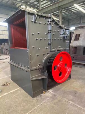 350 Kg Box Crusher with Electric Motor Power Source and Adjustable Output Size 5-50 Mm for Industrial Crushing